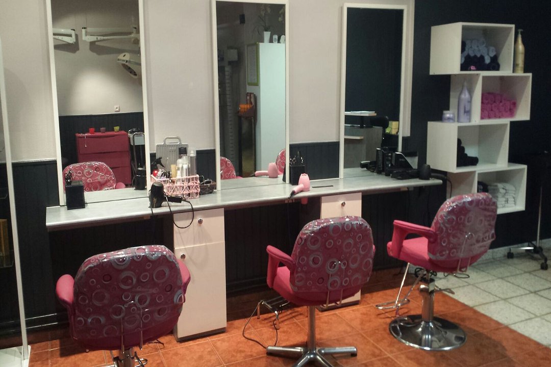 Salon de Coiffure Esthétique Ines Beauty, La Courneuve, Seine-Saint-Denis