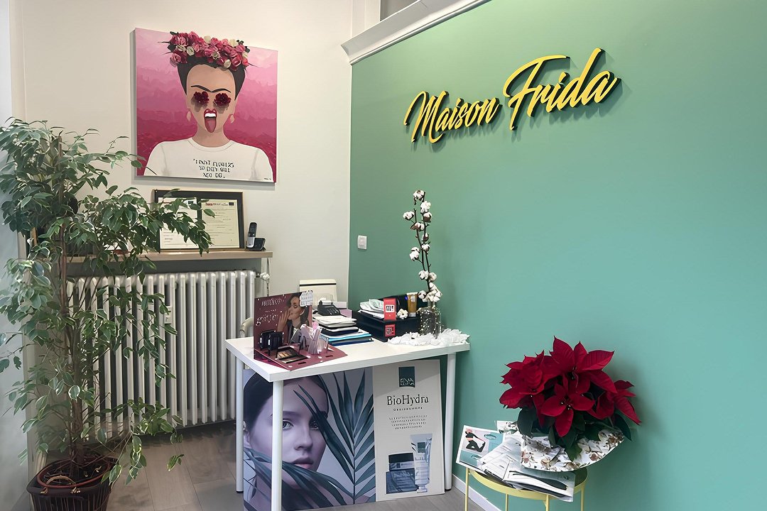 Maison Frida Estetica - Solarium, Pinerolo, Piemonte
