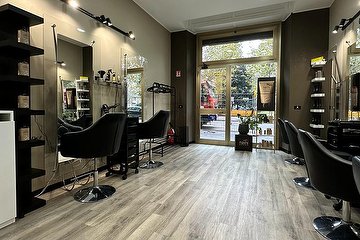 G.B HAIR STUDIO