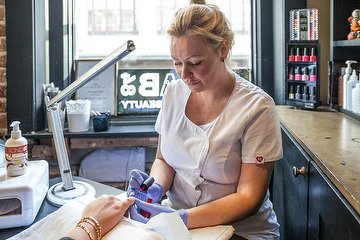 Wioletta Beauty - Notting Hill