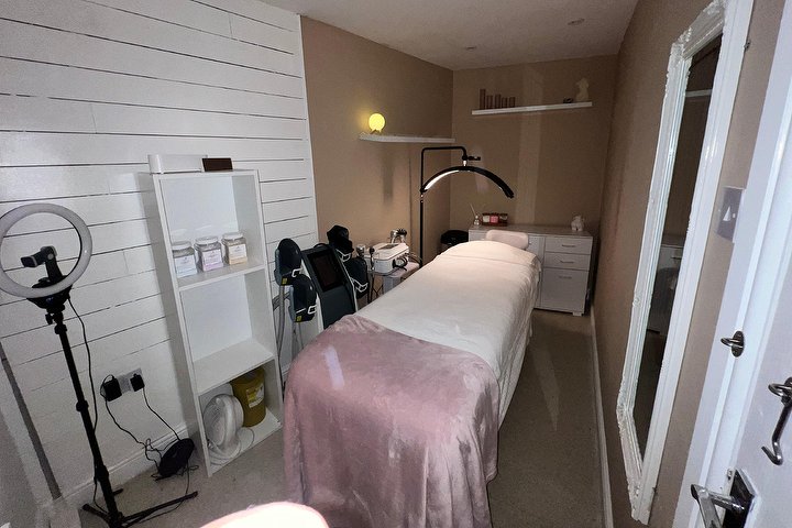 Skin & Sculpt Solutions | Treatment Room - Beauty in Waterloo ...