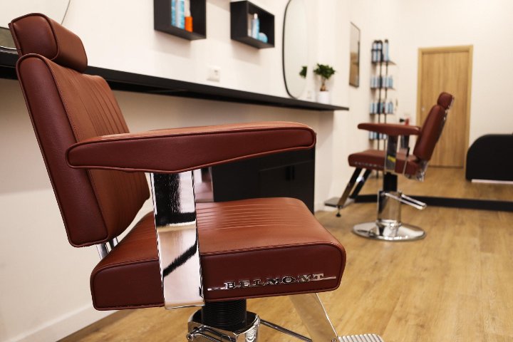 Industry Studio - Barbier Napoli - Photo de galerie - OneBooking