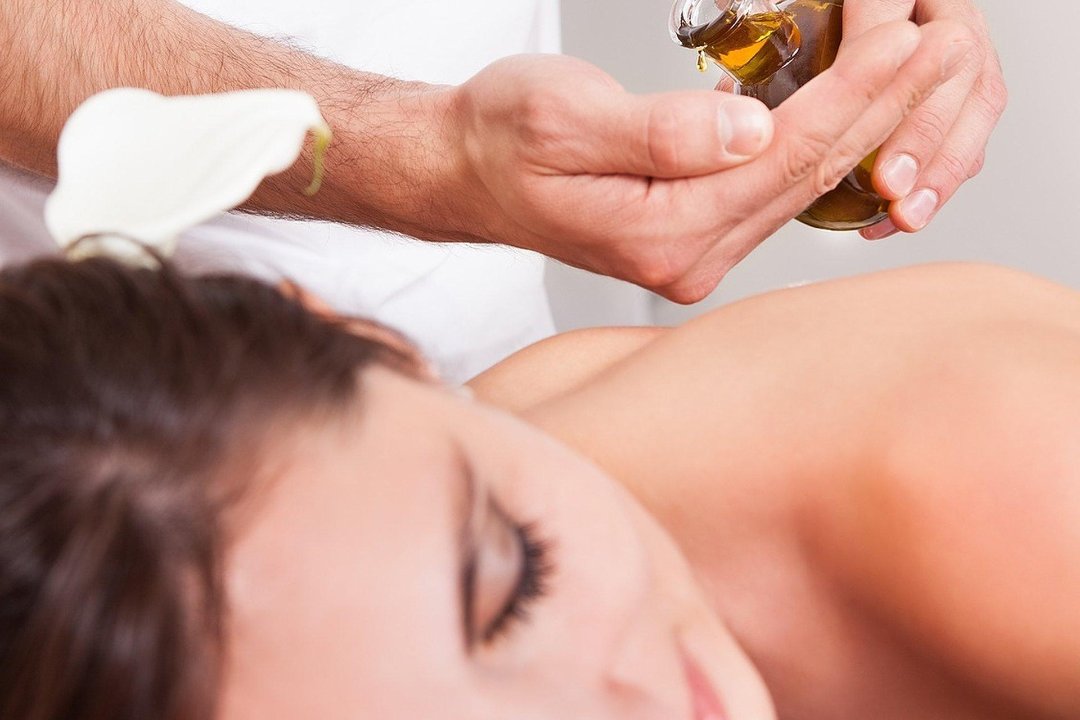 Massage Bisotun, Gutleutviertel, Frankfurt am Main