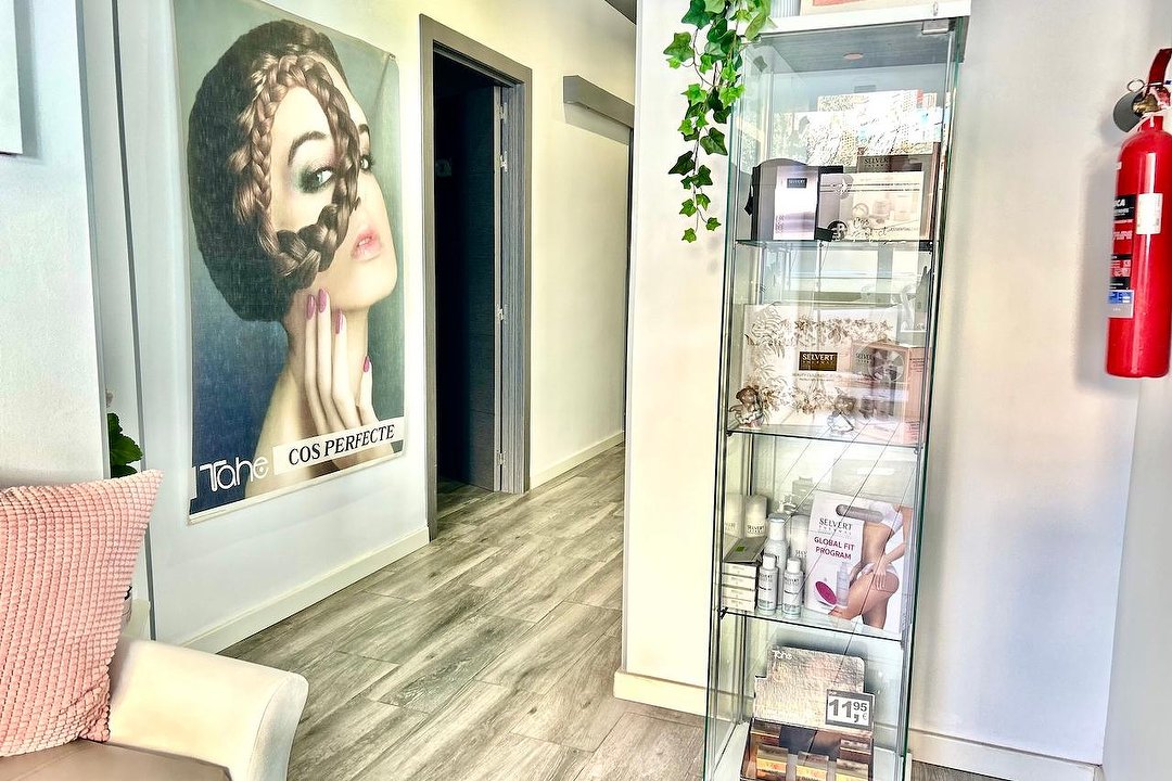 Cos Perfecte by Patricia, Benicalap, Valencia
