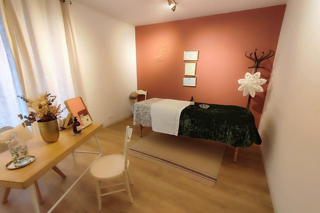 Perrine Meunier massages, Saint-Ouen, Seine-Saint-Denis