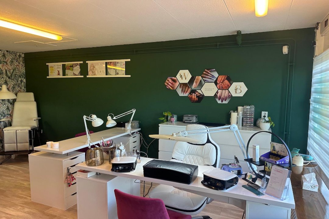 WB Nailstyling, Almere