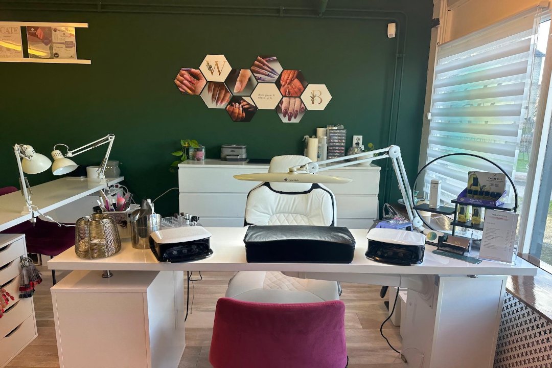 WB Nailstyling, Almere