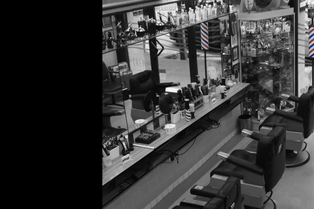 La Barberia | Barber Shop | Barberia Barcelona | Corte de pelo hombre | Barbas ., El Camp de l'Arpa del Clot, Barcelona