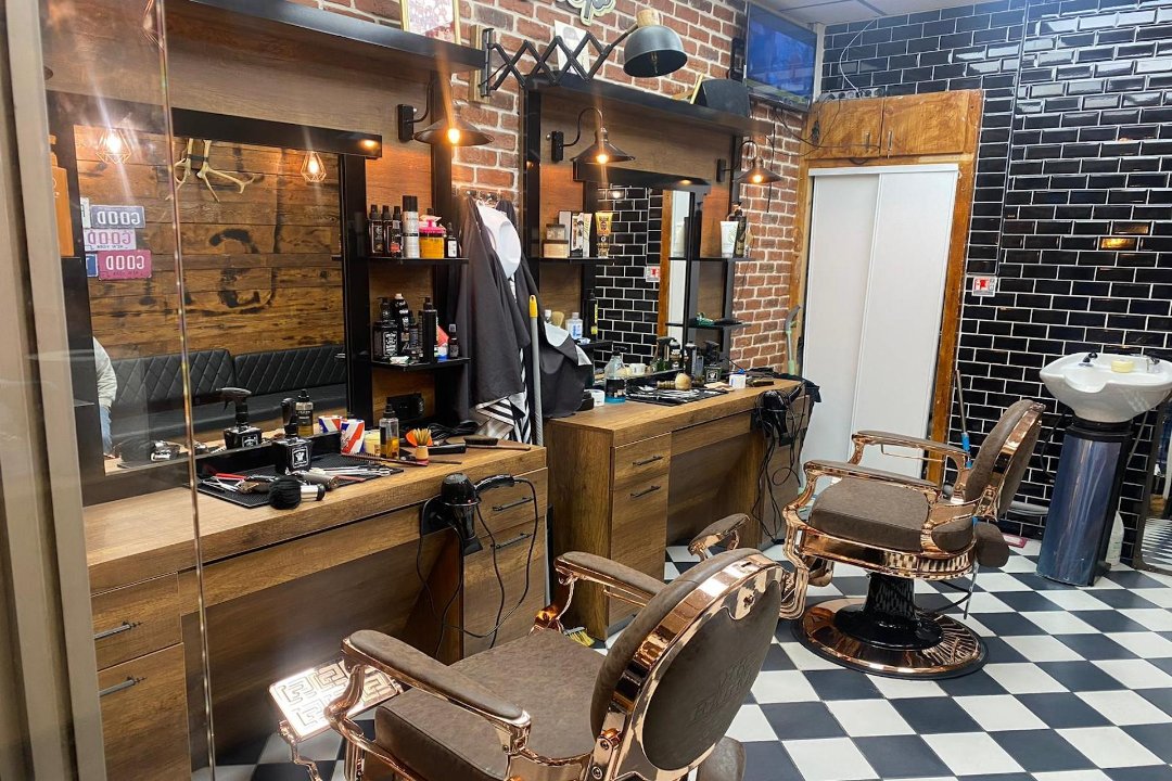 Coiffure Barber, Falguière, Paris