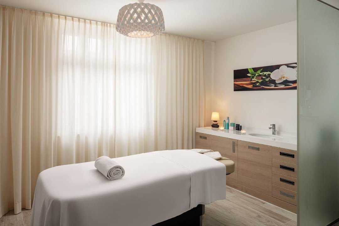 Spa am Steinplatz, Charlottenburg, Berlin