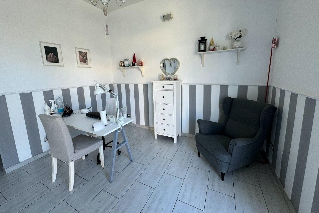 Mon Amour Nails Boutique, Via di Torrenova, Roma