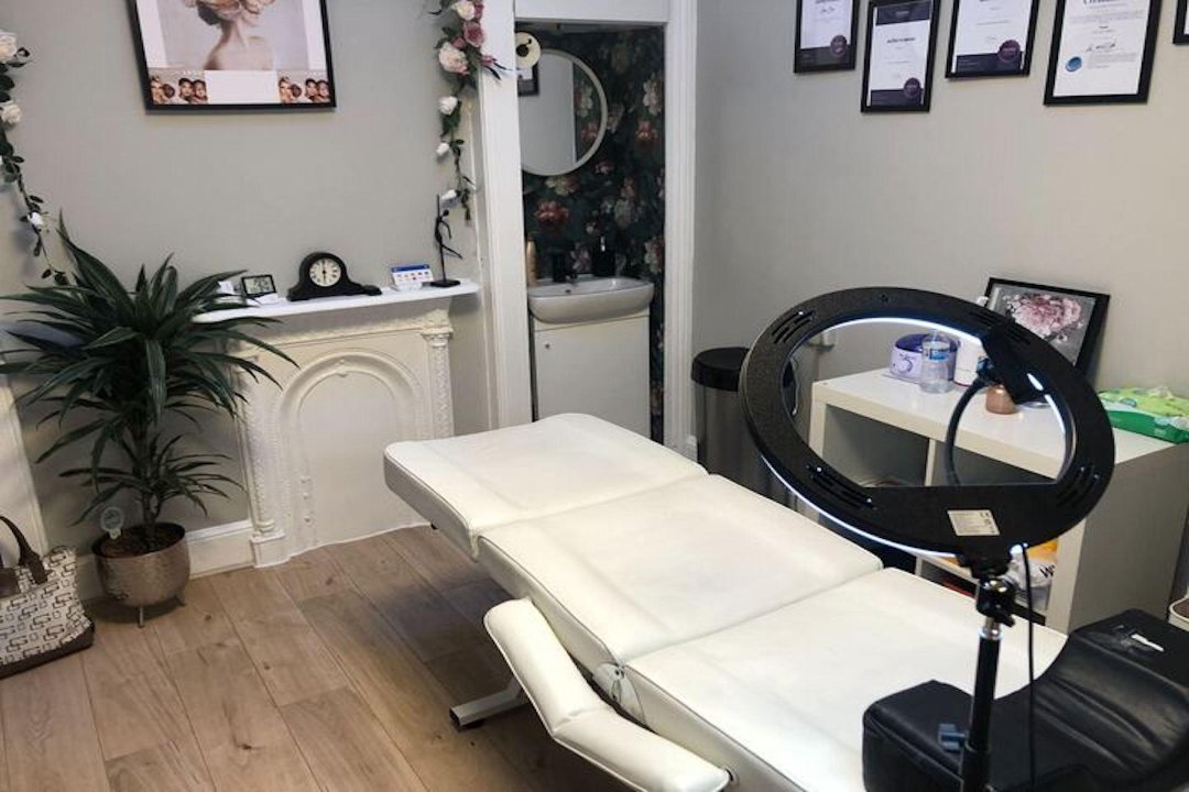 Cheshire Beauty Boutique, Sale, Trafford
