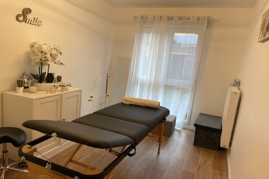 Sk beauty salon, Saint-Germain-en-Laye, Yvelines