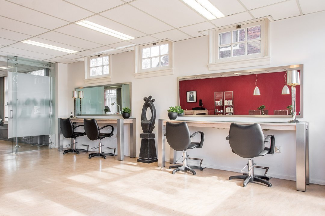 Hair & Beautysalon Moments, Amstelveen, Noord-Holland