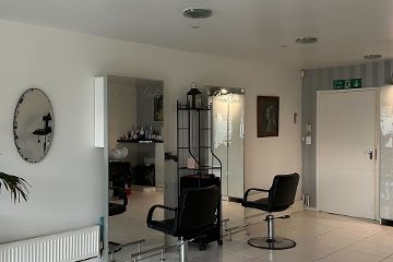 Perri Gola Hairdressing