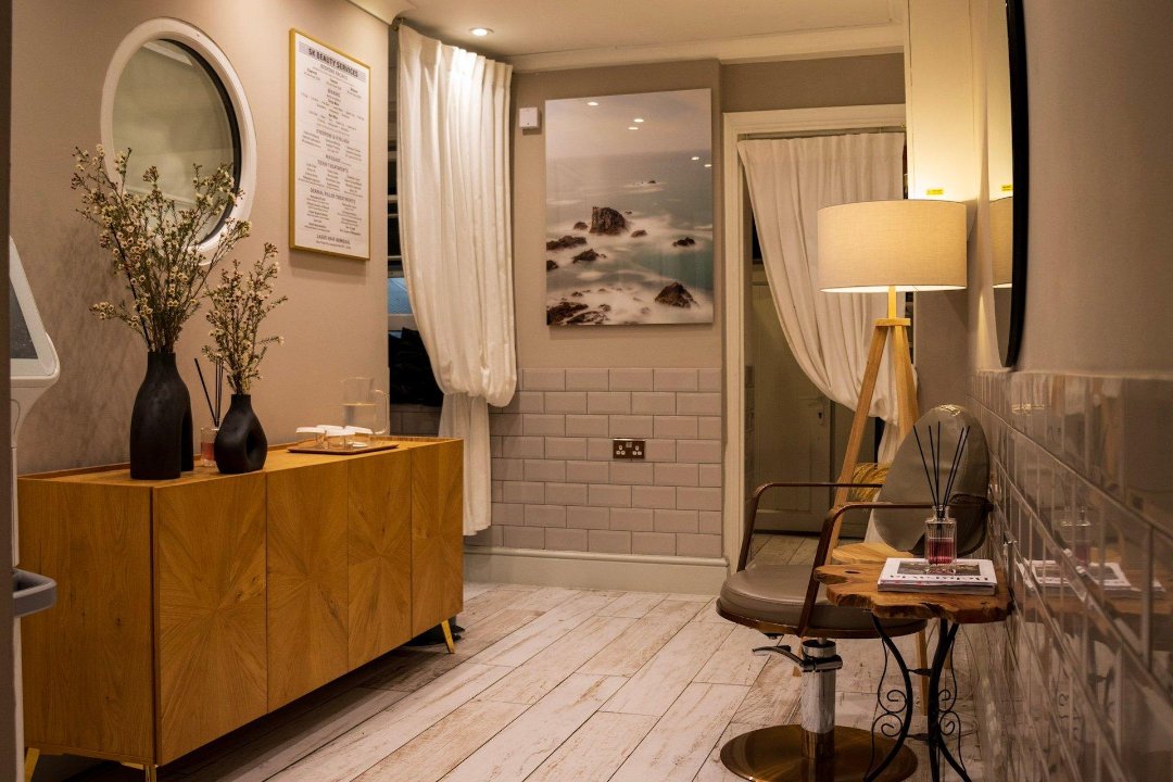 Belgravia LHR Room, Harley Street, London