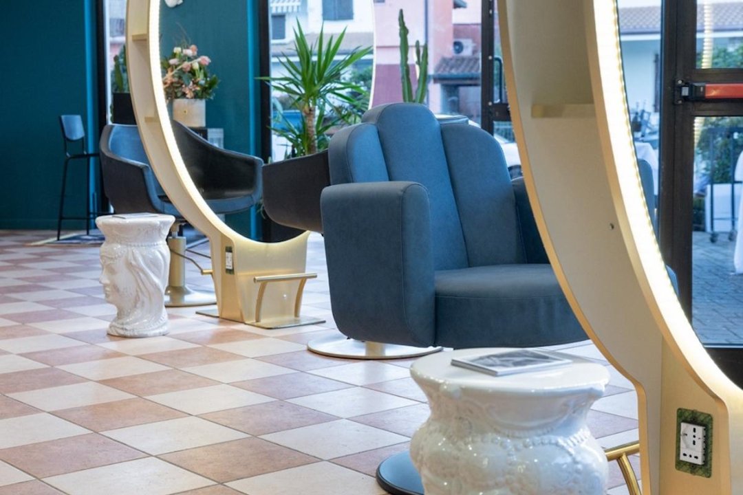 Melania Hairstylist, Lombardia