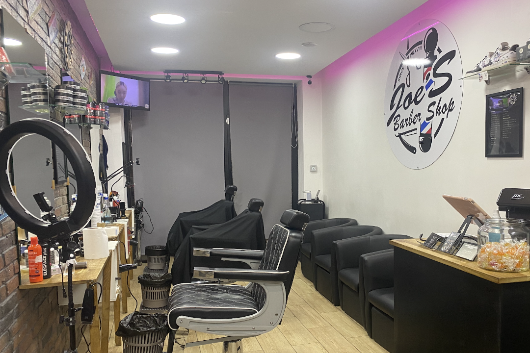 Joe's Barbershop, Clichy-la-Garenne, Hauts-de-Seine