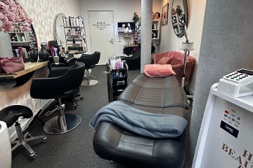 Hair & Beauty Salon by Esra