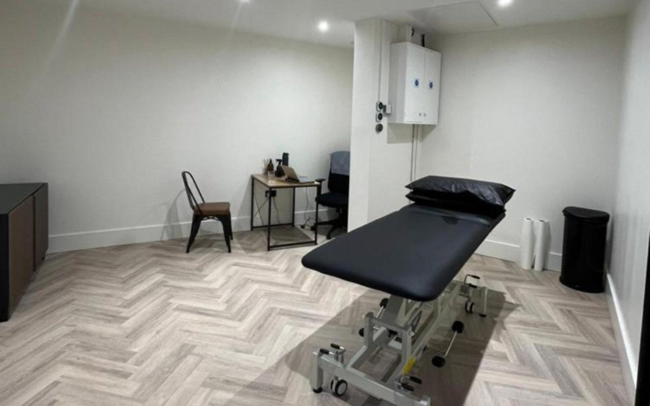 Top 20 Places For Physiotherapy In London Treatwell   V2.i9865733.w1280.h800.x6A6FF7A4