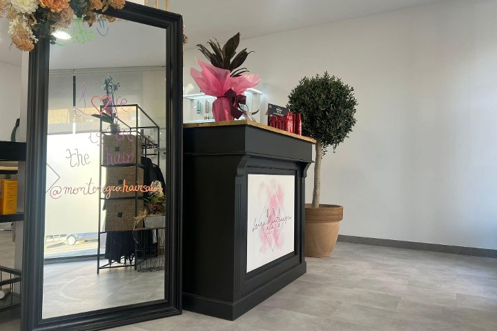 Laura Montenegro Hair Salon - Coiffure Sabadell - Photo de galerie - OneBooking