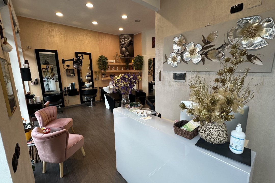 Beautiful Lady, Marche Metro, Milano