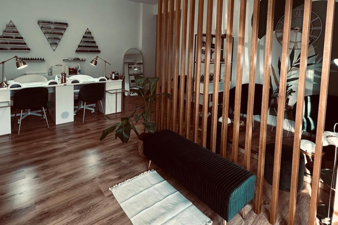 Moon, Settecamini, Roma