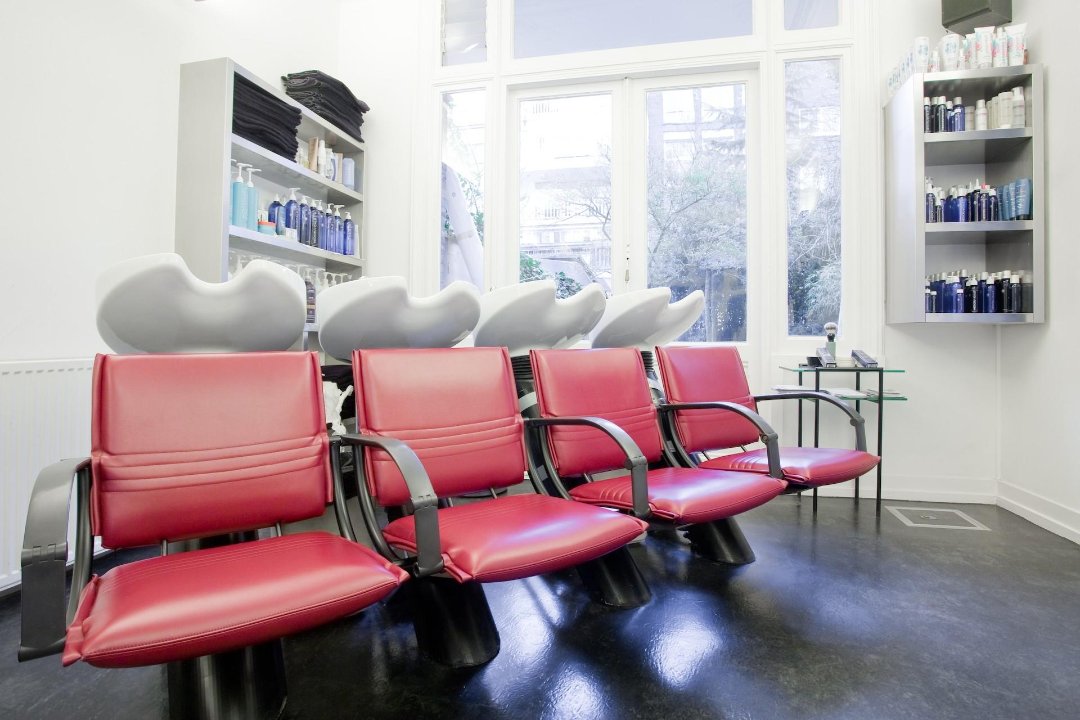 Avanti-Hair, Cornelis Anthoniszstraat, Amsterdam