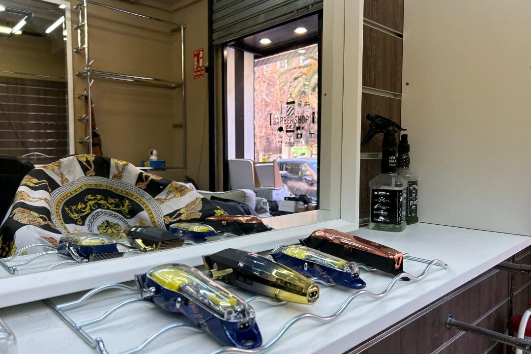 Fénix Barbershop, Gaztambide, Madrid