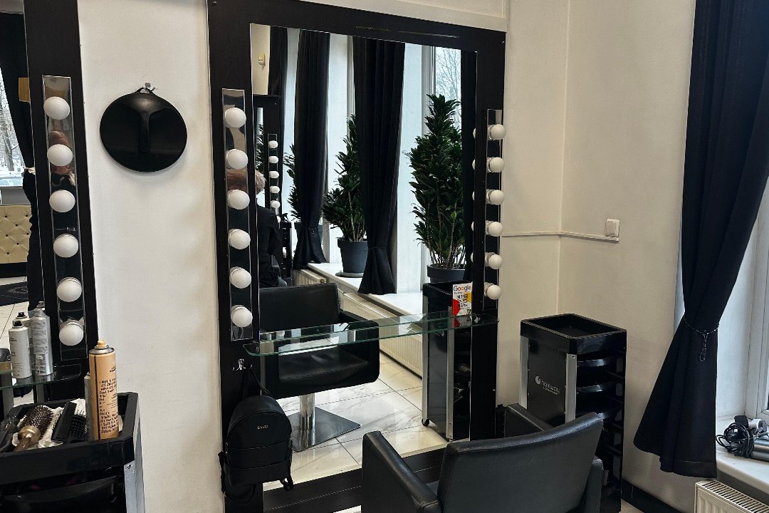 313 Rolė - plaukų stilistė Greta, Žaliakalnis, Kaunas