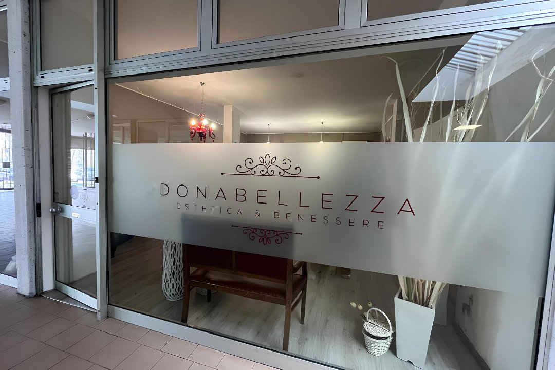 Donabellezza Estetica e Benessere, Melegnano, Lombardia