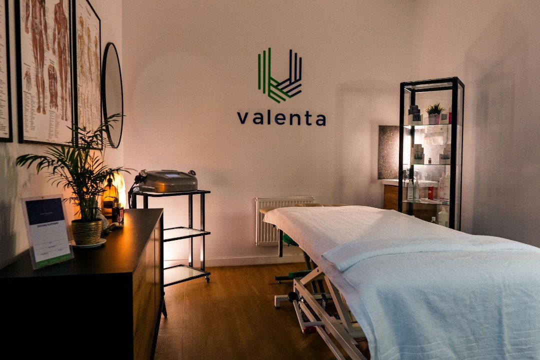 Valenta, Dainava, Kaunas