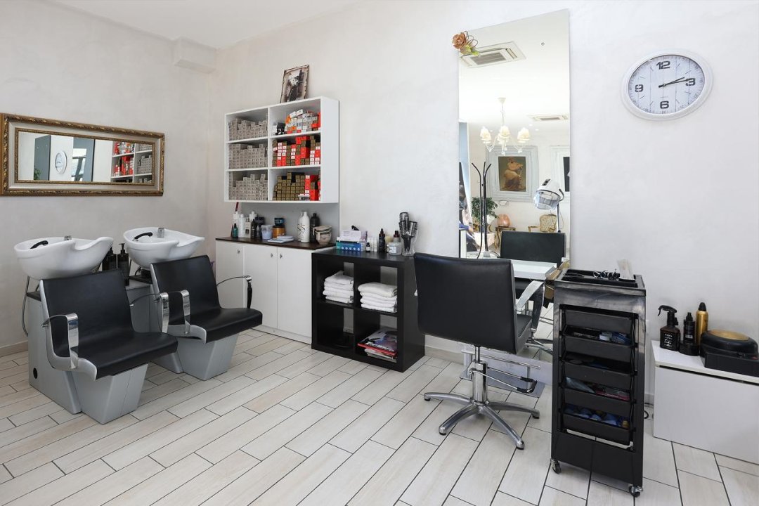 Maison Esthetique MC, Pomezia