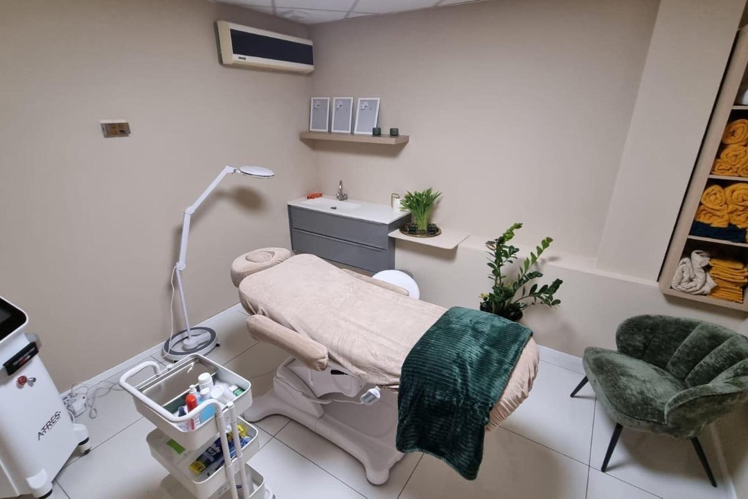 Laser Hair Removal Zone (Amstelveen), Onderuit, Noord-Holland