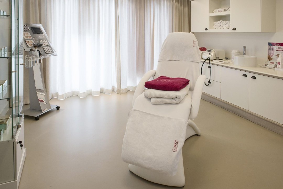 Beauty Boutique Lalana, Aalburg, Noord-Brabant