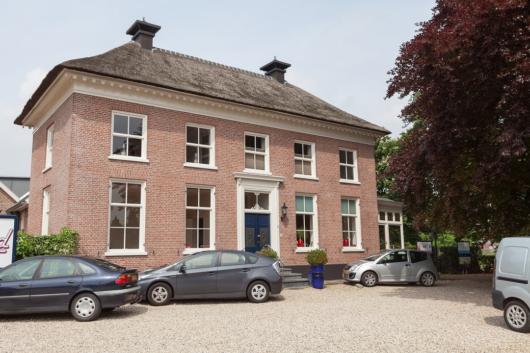 Schoonheidsinstituut SuusSkin, Stationstraat, Nijmegen