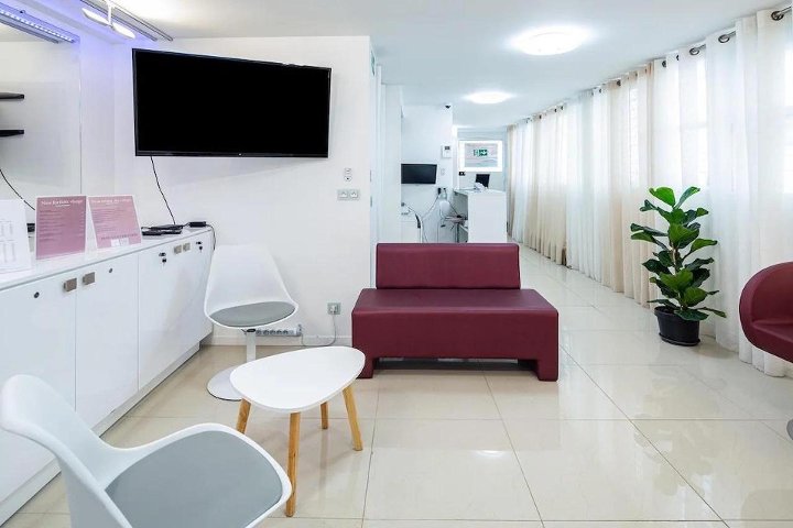 KD CONCEPT — Brow lift à Paris 16e