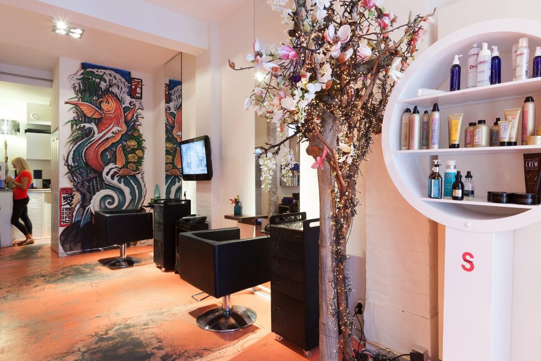 Chairs Hairdesign, Arnhem Centrum, Gelderland