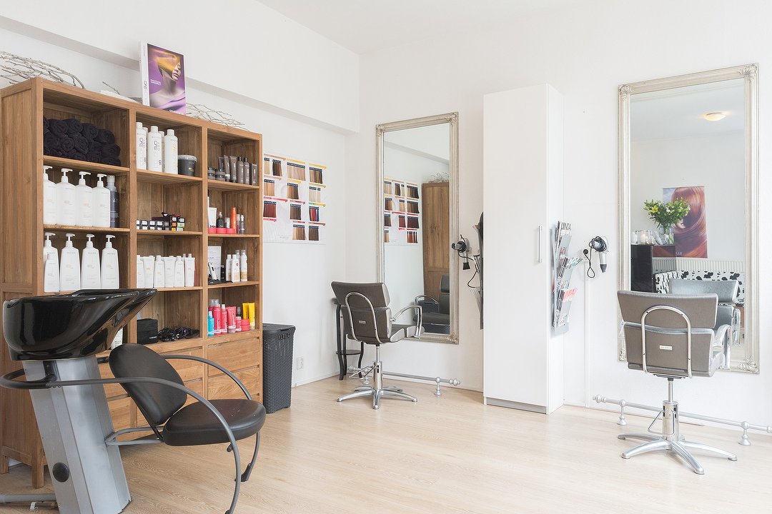 Salon R, Zaandam, Noord-Holland