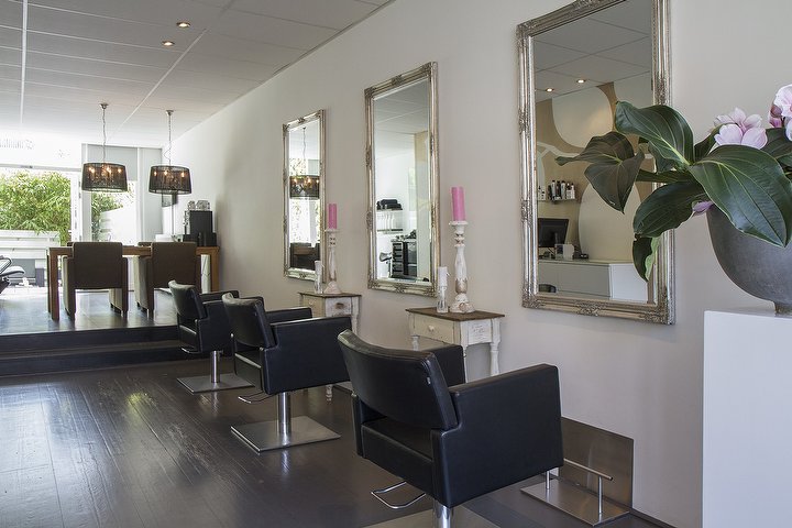 ID COIFFURE TOT HOOGSTRATEN KAPPERS visual data 8