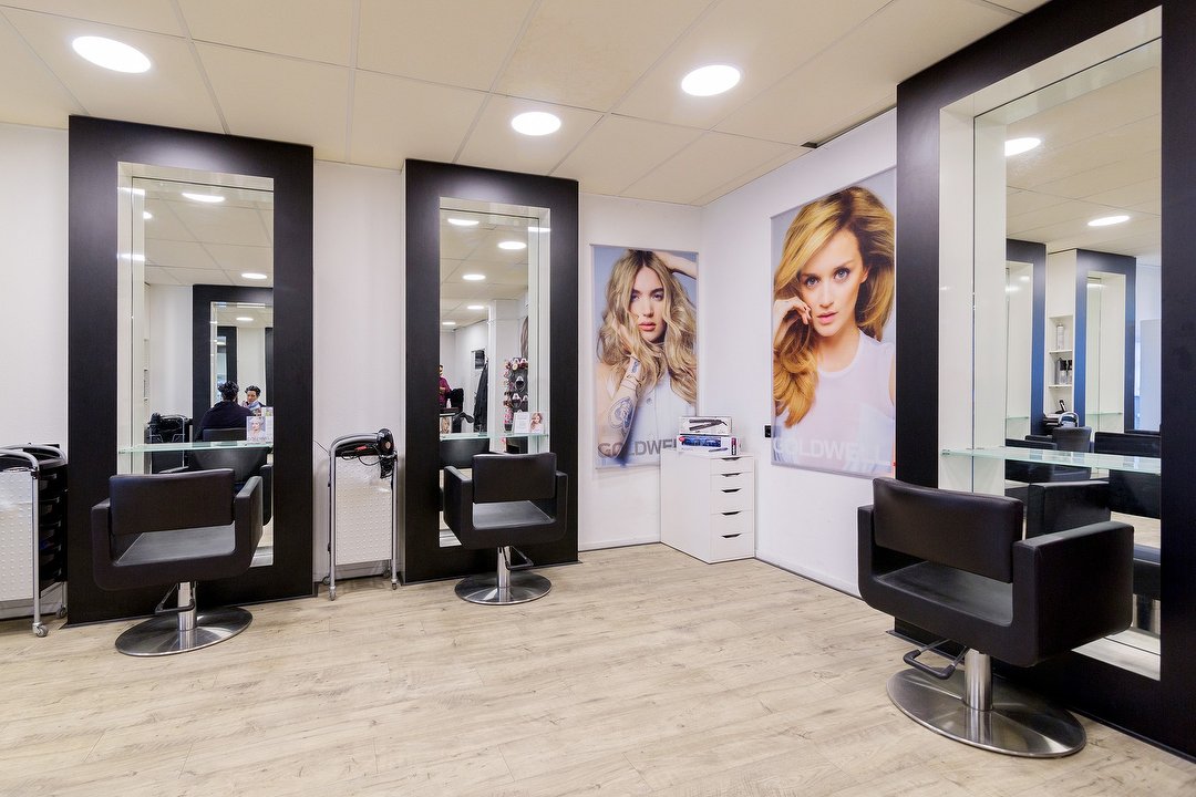 Haarmode Your Style, Westerdorpstraat, Gelderland