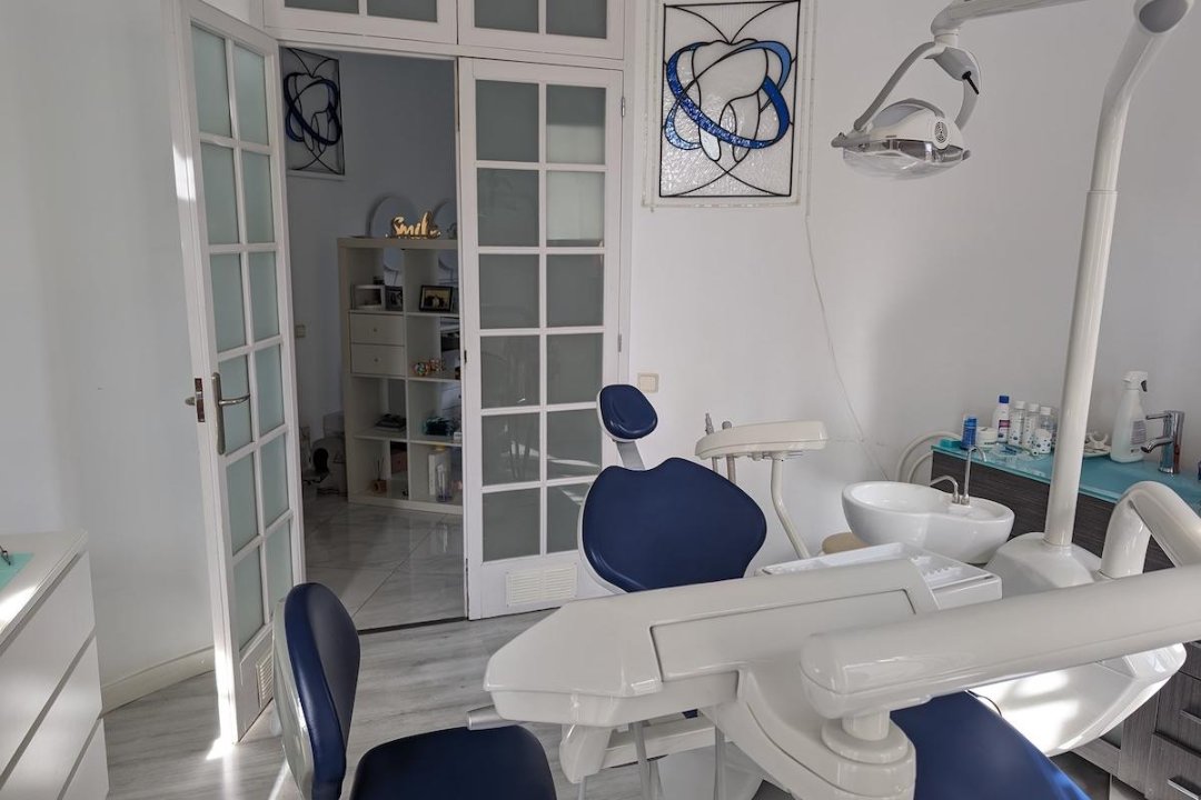 Dental Clinic Barcelona - Diente Sano, Dreta de l'Eixample, Barcelona