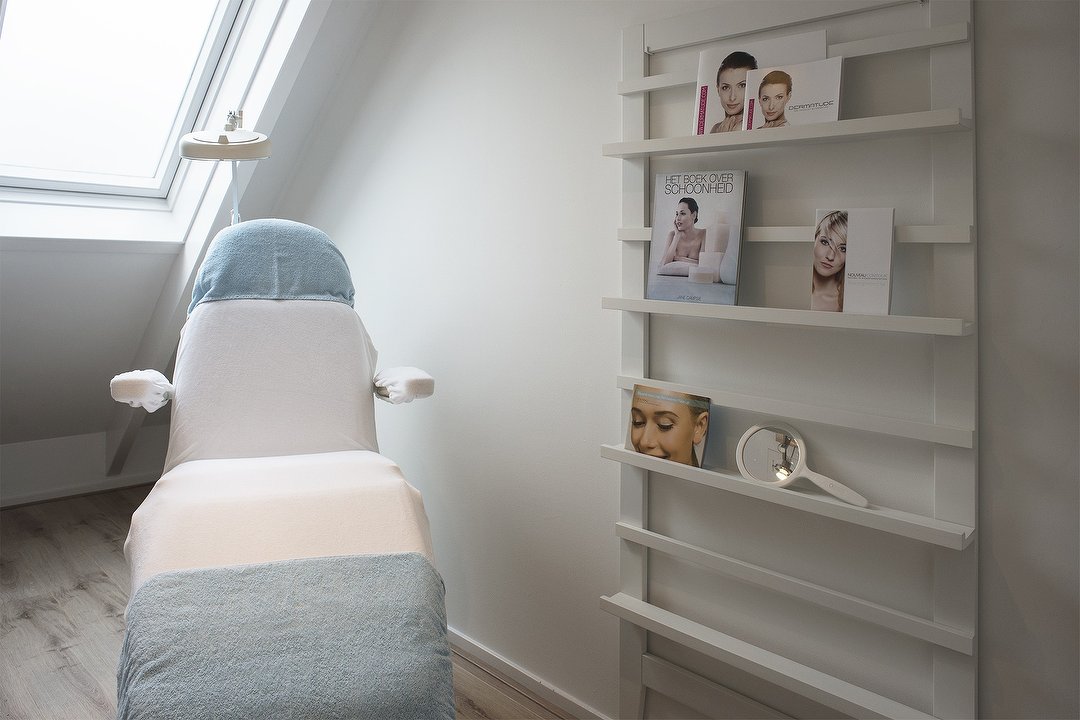 Beauty Skinlines - Moerdonksvoort, Helmond, Noord-Brabant