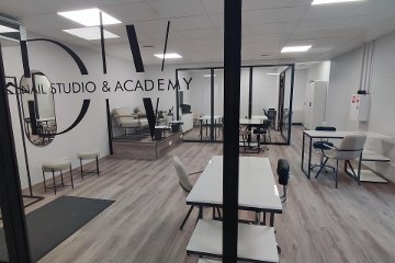 DV Nail Studio&Academy