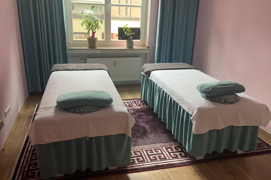 Fushun - Traditionelle Chinesische Massage, Altstadt, Düsseldorf