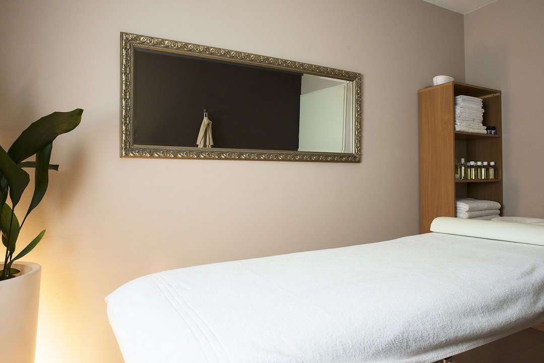 Massage Theuns, Dongen, Noord-Brabant