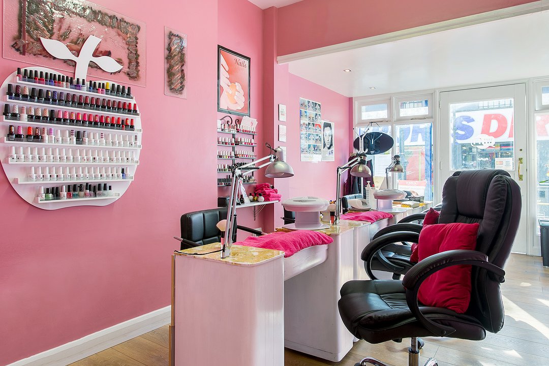 The Nails Advisory, Angel, London