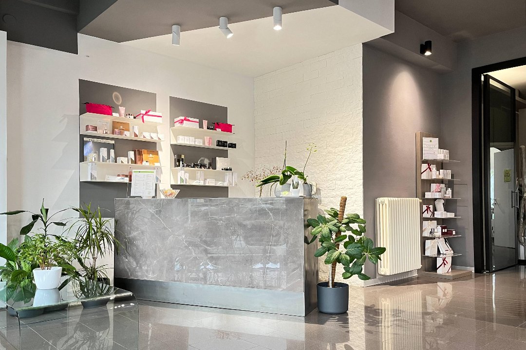 22 Estetica, Pablo, Parma