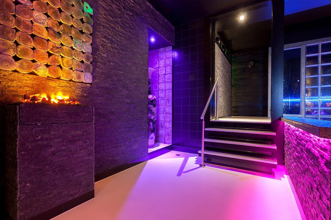 Spa Bada, Plesmanplein, Haarlem