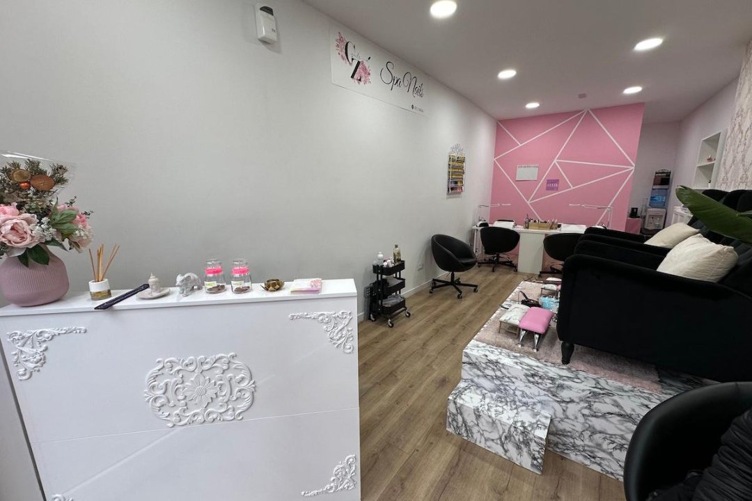 CZ NAILSPA, Navas, Barcelona